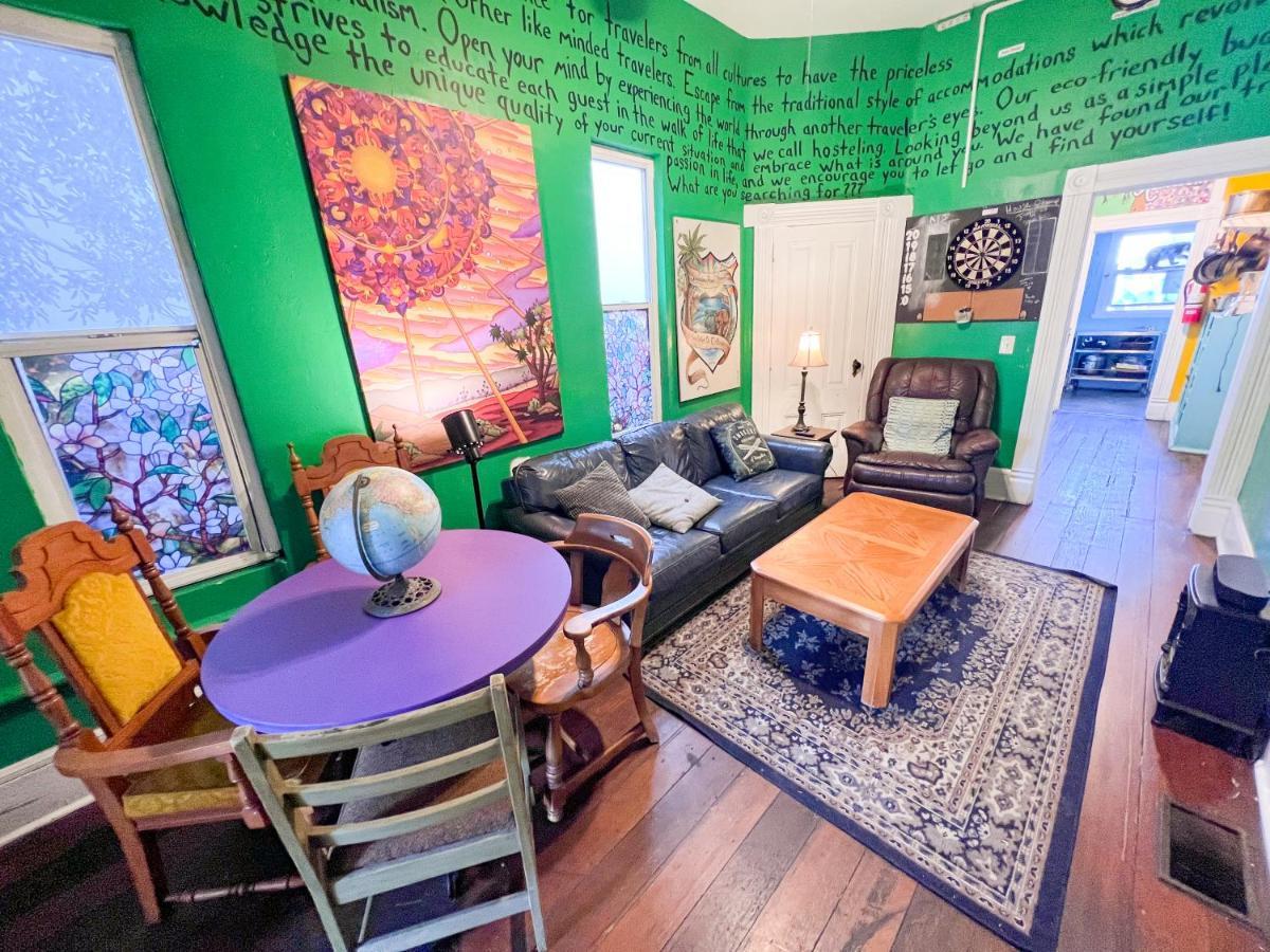 Ith San Diego Adventure Hostel (Adults Only) Exterior photo