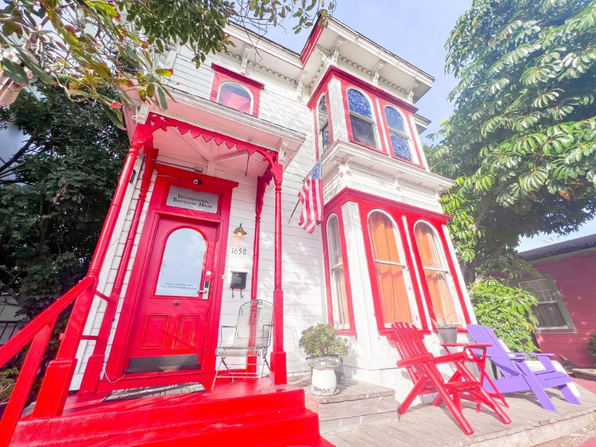 Ith San Diego Adventure Hostel (Adults Only) Exterior photo