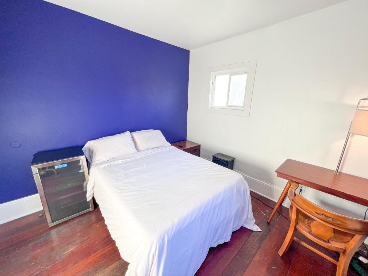 Ith San Diego Adventure Hostel (Adults Only) Exterior photo