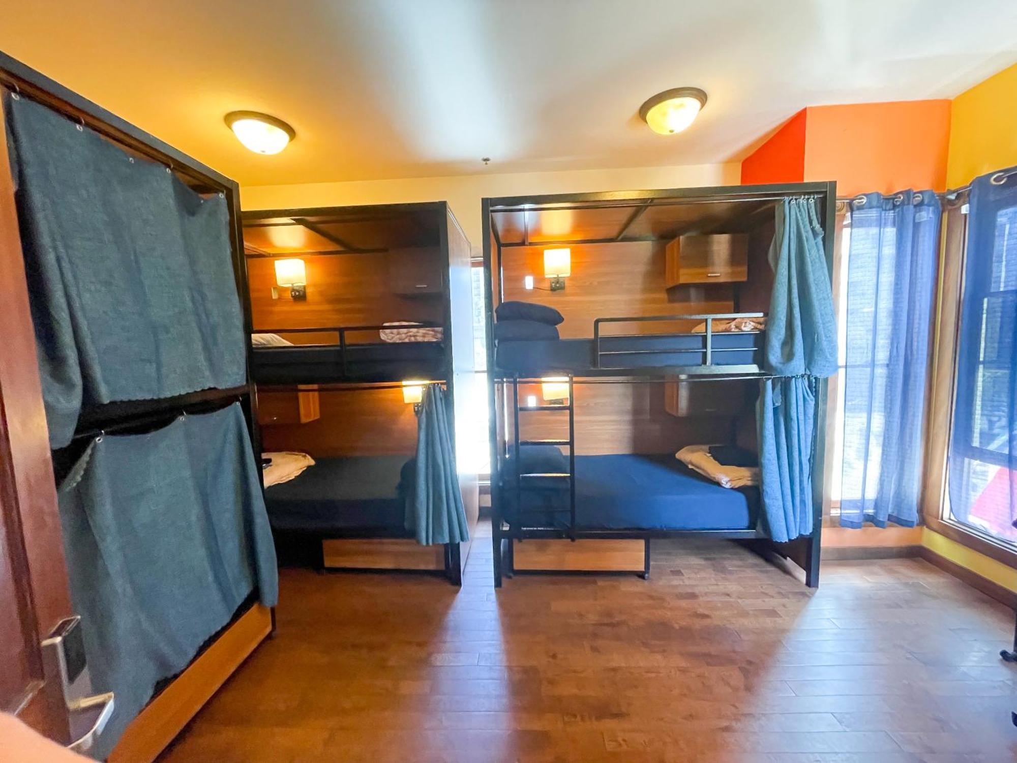 Ith San Diego Adventure Hostel (Adults Only) Exterior photo