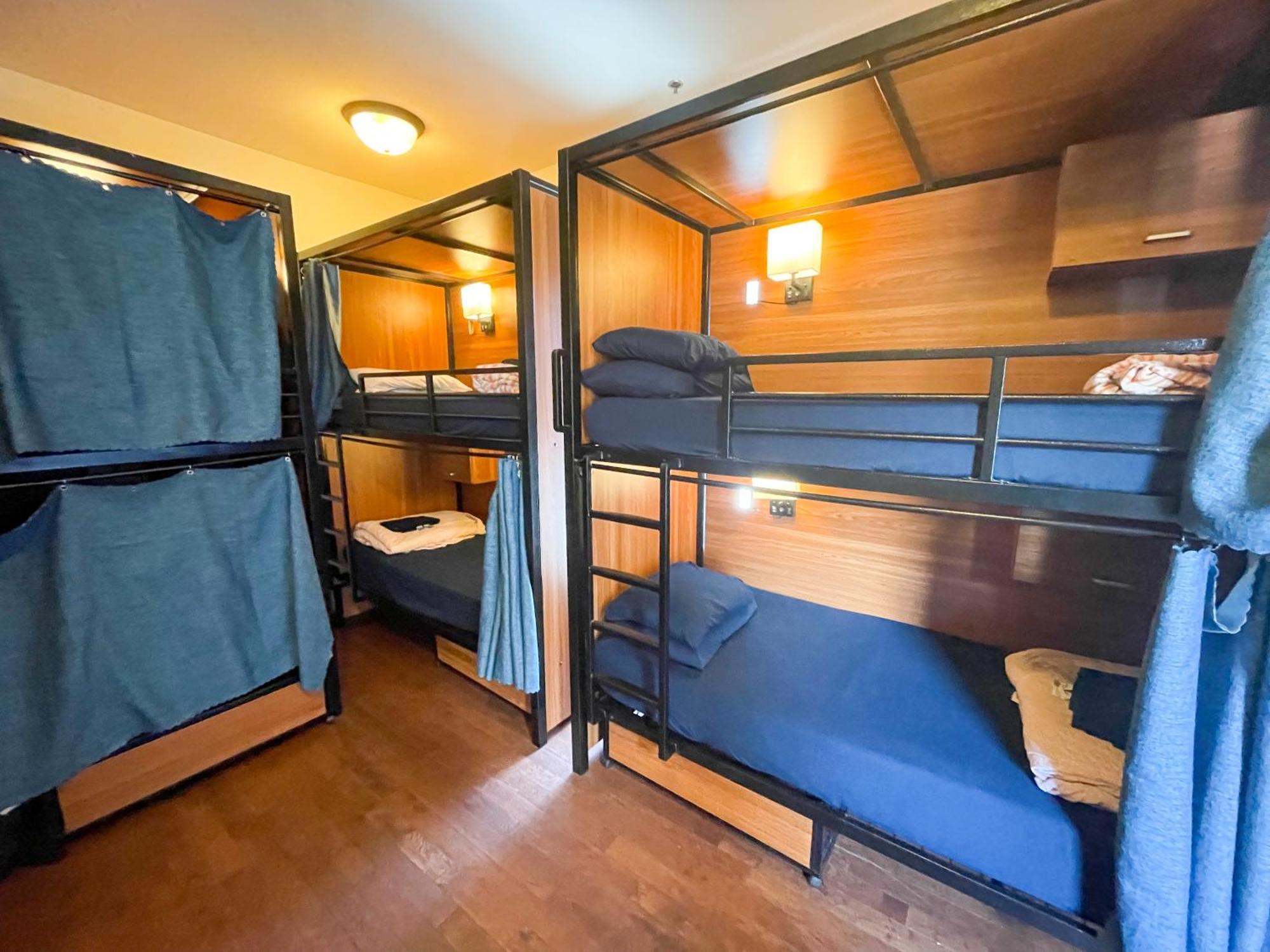 Ith San Diego Adventure Hostel (Adults Only) Exterior photo