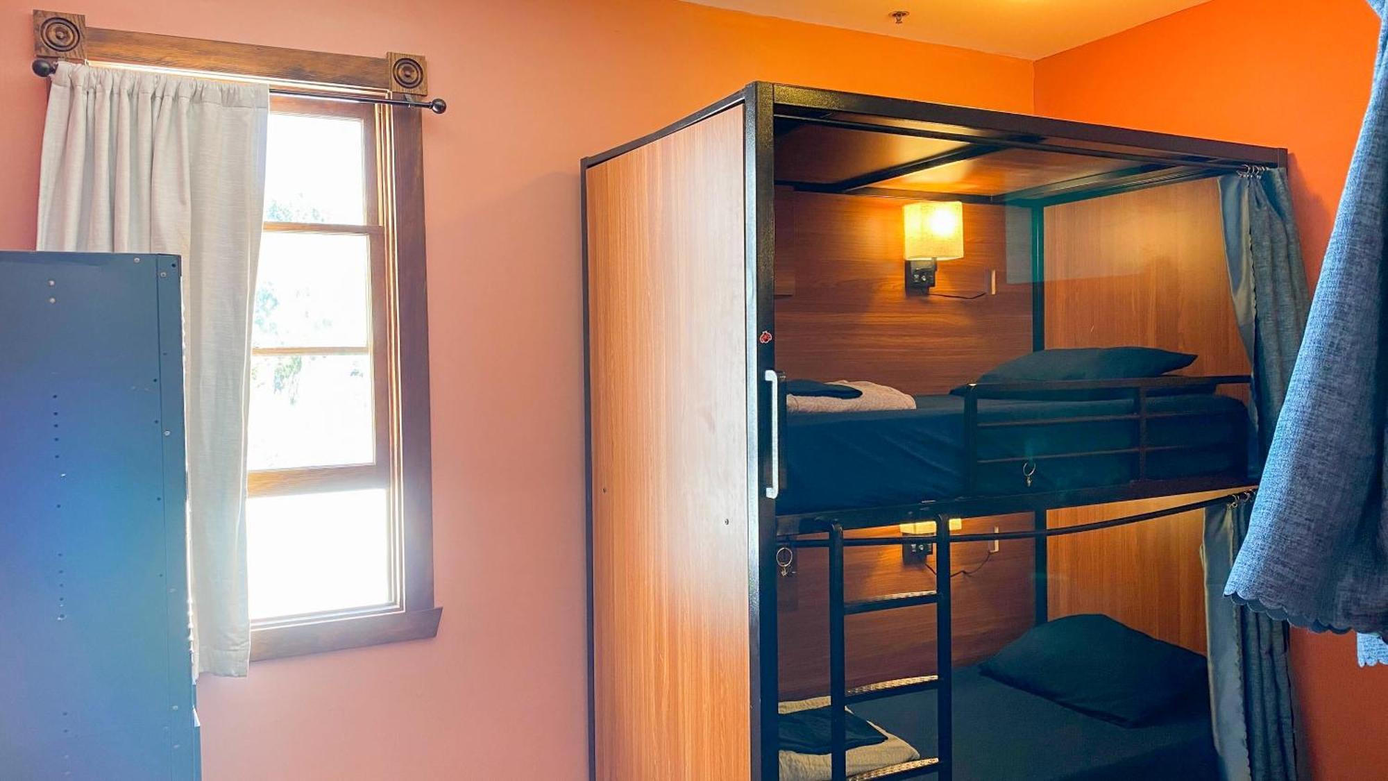 Ith San Diego Adventure Hostel (Adults Only) Exterior photo