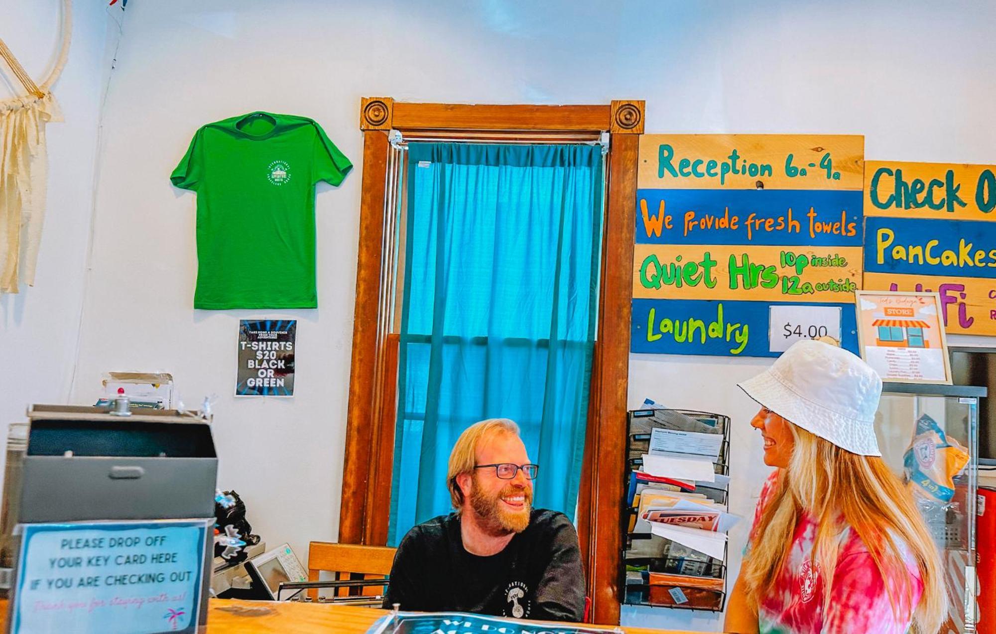 Ith San Diego Adventure Hostel (Adults Only) Exterior photo