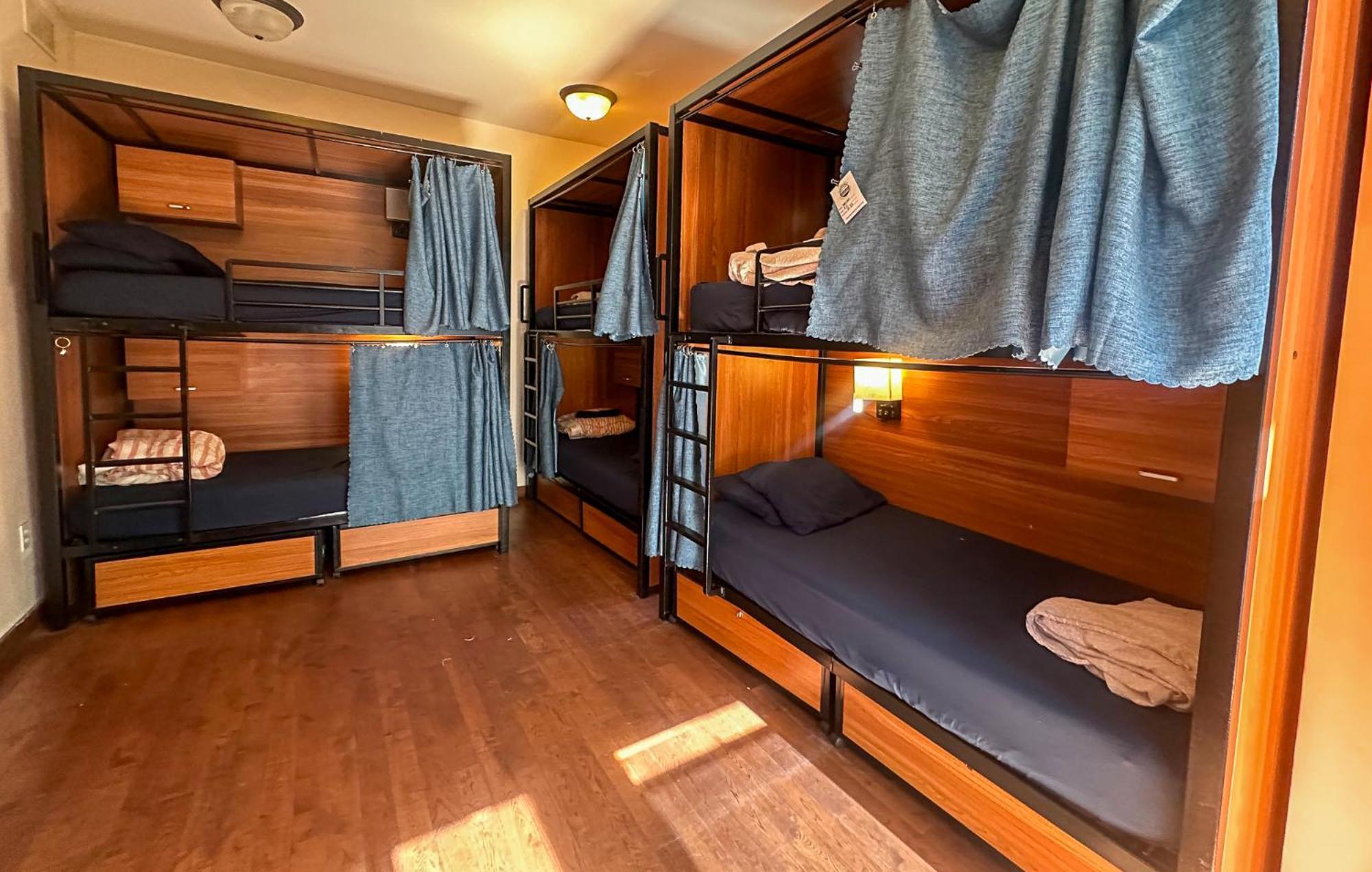 Ith San Diego Adventure Hostel (Adults Only) Exterior photo